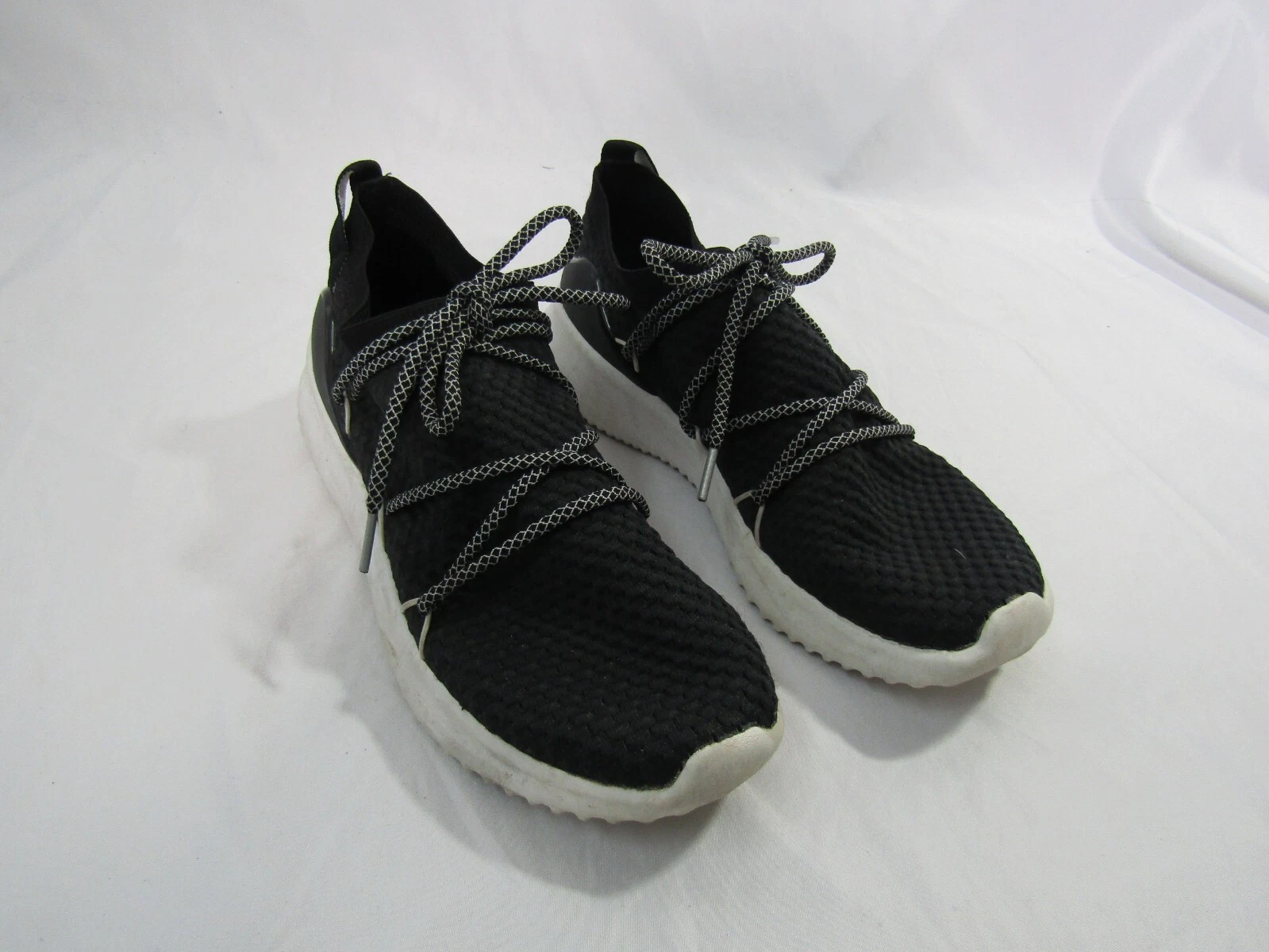 Adidas cloudfoam size 8