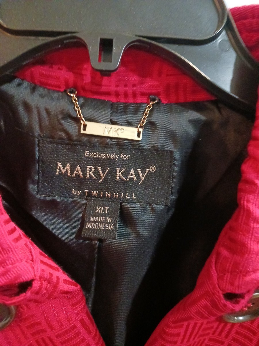 Mary Kay Red Jacket Belted, Double-breasted, Cuffed Sleeves Mary Kay Red Jacket Belted, Double-breasted, Cuffed Sleeves