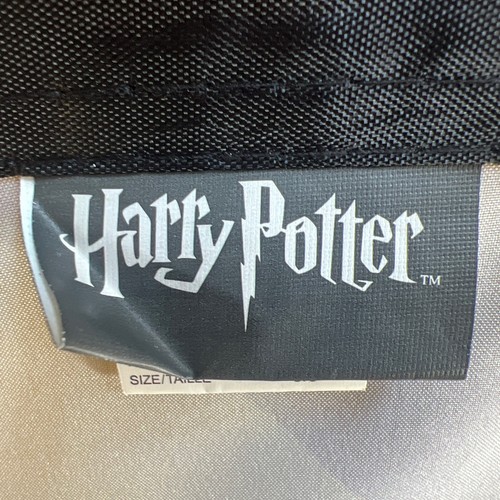 Harry Potter Hufflepuff Shield Crest Indoor Banner 30"x 50" Flag Nylon Disney - Picture 2 of 6