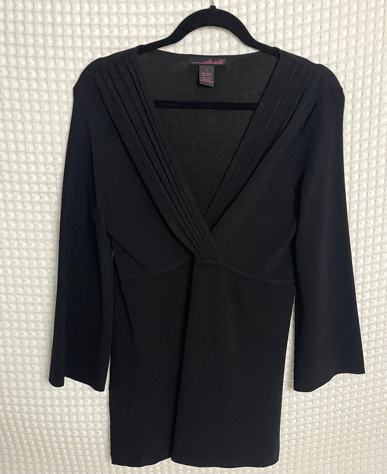 Willi Smith Top Womens Size S Black V Neck Stretch 3/4 Sleeve Pullover Blouse