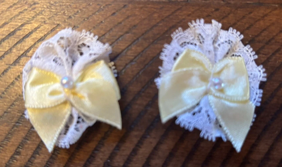 Infant Girls Headband and Hair Bows - Image 3 of 4