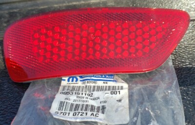 Neu OEM Mopar 2015-2018 Reise Fahrer SD Blende Reflektor 57010721AC Original