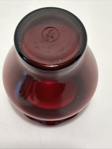 Vintage Anchor Hocking Royal rubinrot geraffter Rand Knospenvase 4” hoch 3” quer - Bild 3 von 3