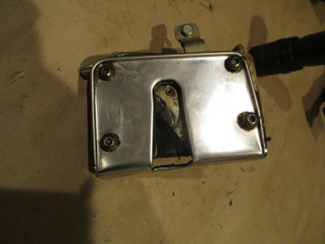 Ferrari Mondial 3.2 Cabriolet, Mondial t  RH Door Lock   P/N 61775400