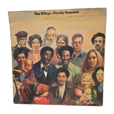 THE O'JAYS FAMILY REUNION Philadelphia PZ33807 GATEFOLD VINYL LP RECORD