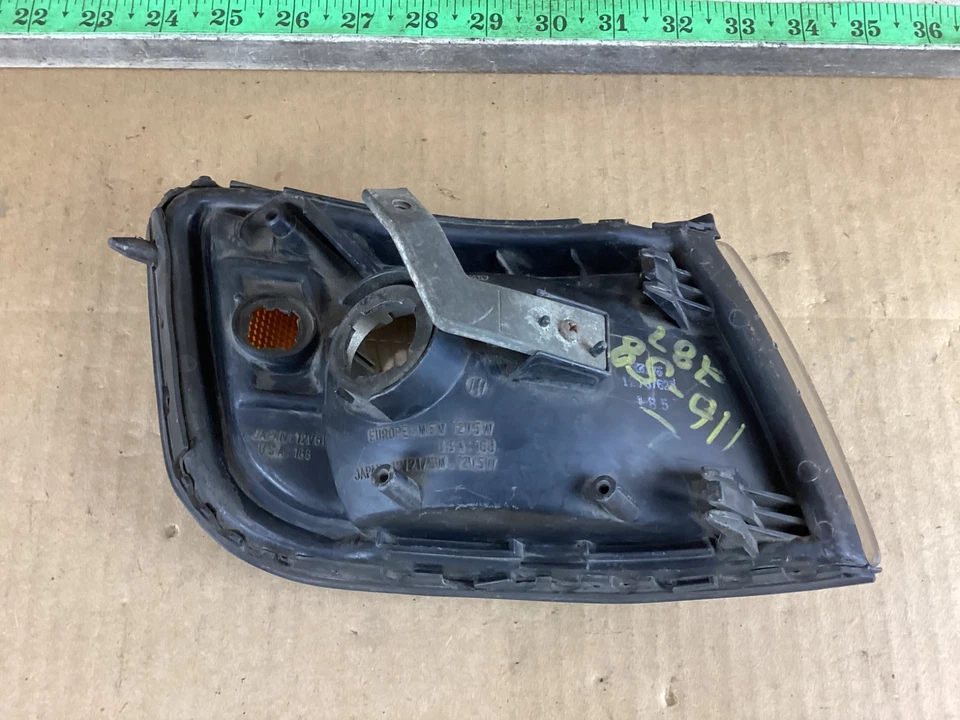 Luz intermitente Eagle Summit Wagon 1992-1996 esquina delantera izquierda/estacionamiento Foto 3 de 4