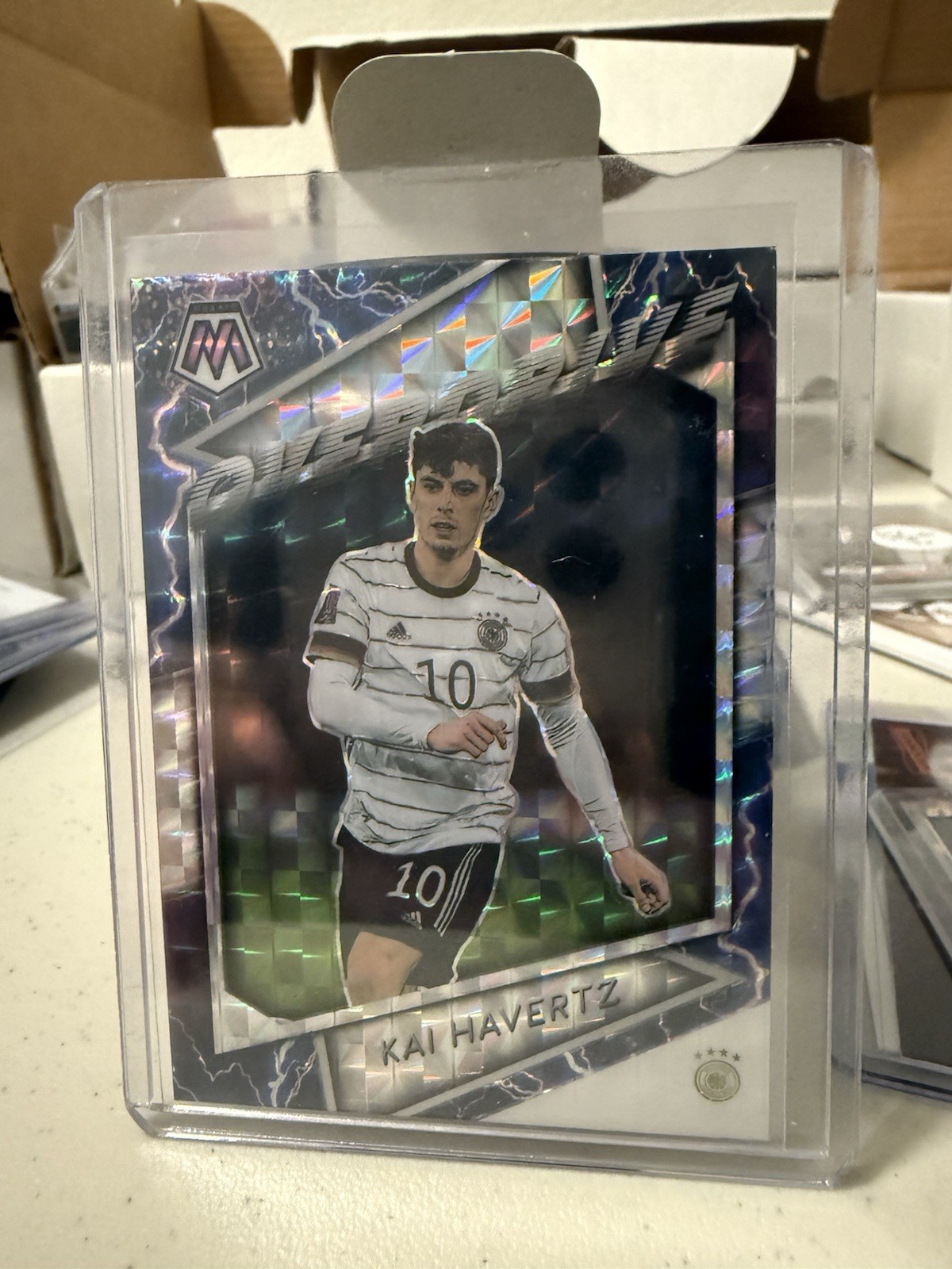 2021-22 Kai Havertz Mosaic FIFA Road to World Cup Overdrive SSP Prizm Case Hit