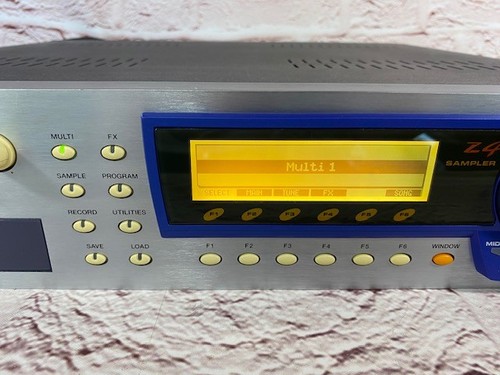 AKAI Z4 campionatore professionale 24 bit 96 kHz campionatore digitale montaggio su rack spedizione veloce - Foto 3 di 12