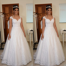 Vintage Wedding Dresses Off Shoulder Lace Appliques A Line V Neck  Bridal Gowns