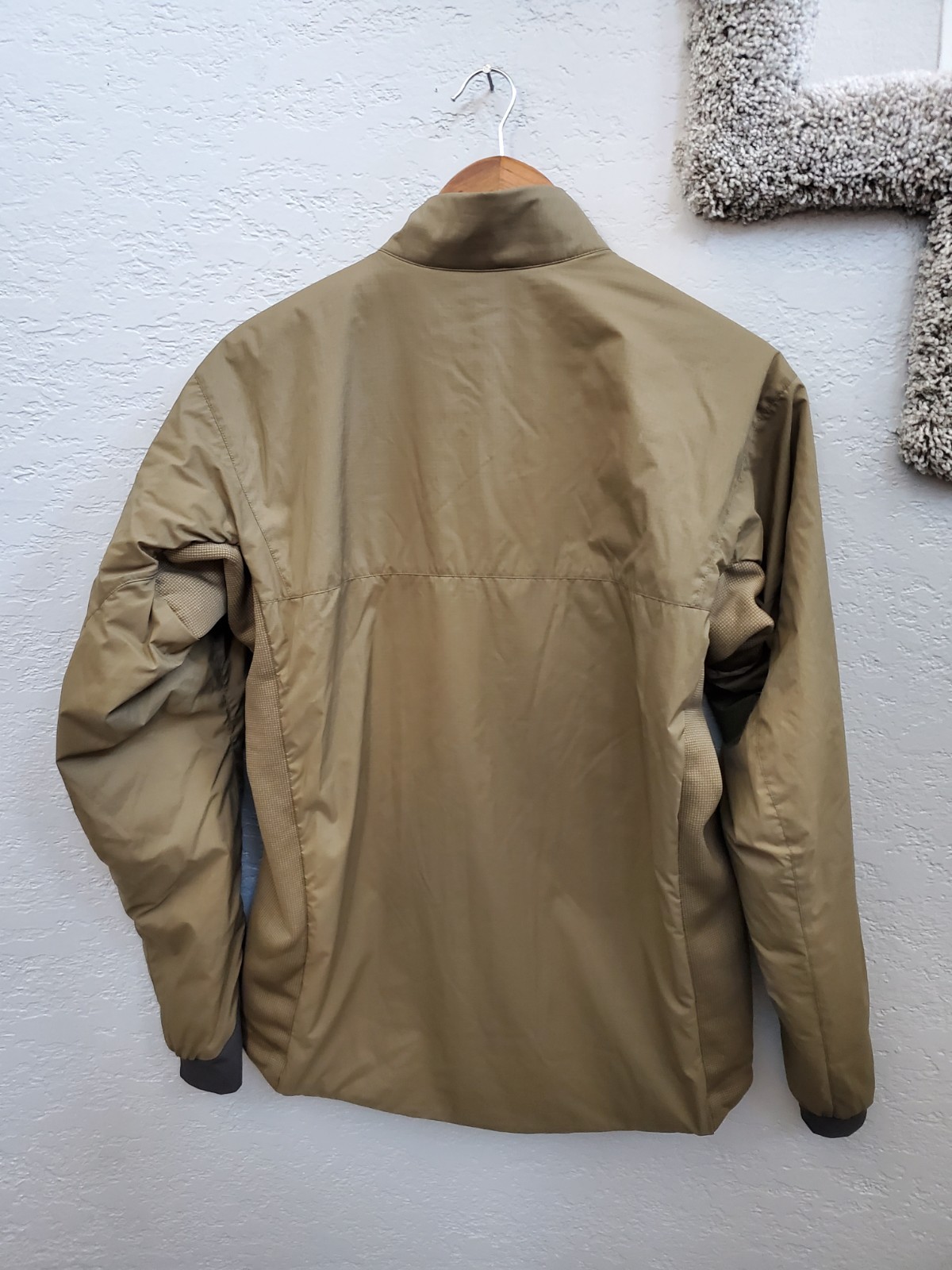 Men's Arc’teryx LEAF Atom LT Jacket Crocodile - S