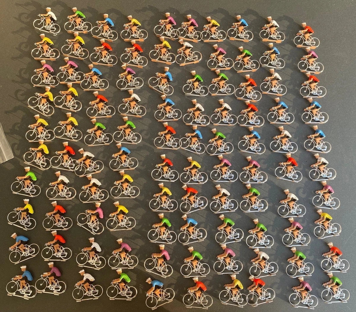 Tour De France Plastic Minialuxe Cofalu 1/32 - Cyclist Riders: Lot Of