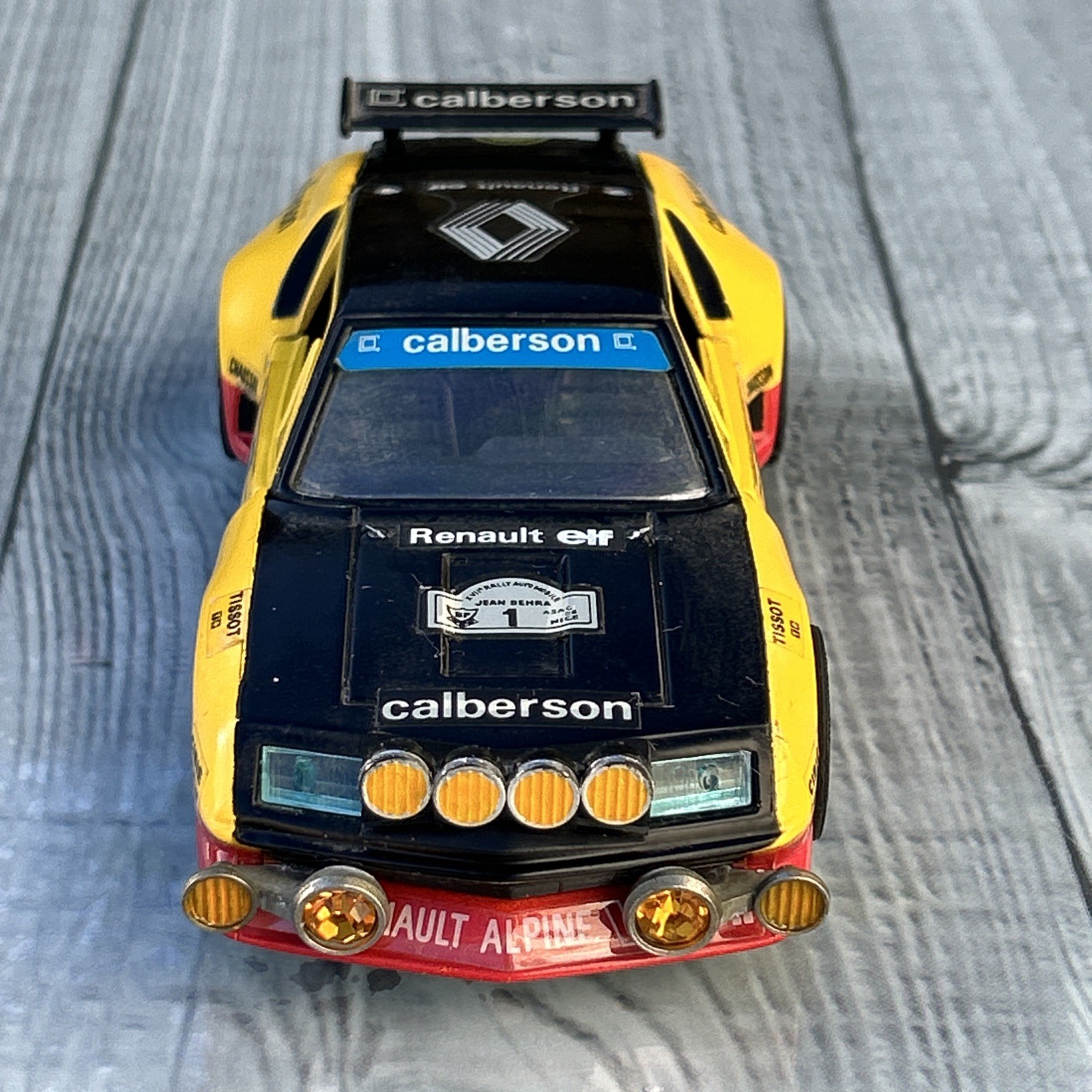 EIDAI ALPINE RENAULT A310 V6 RALLYE JEAN BEHRA 1977 G FREQUELIN #1 DIECAST 1:28