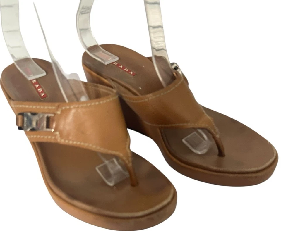 Sandalias de diseñador vintage Prada y2K años 90 cuero tanga plataforma cuña marrón 37 US7 Foto 2 de 4