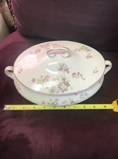 Homer Laughlin china vintage Pink Flowers 1 Qt Serving Bowl With Lid & Handled