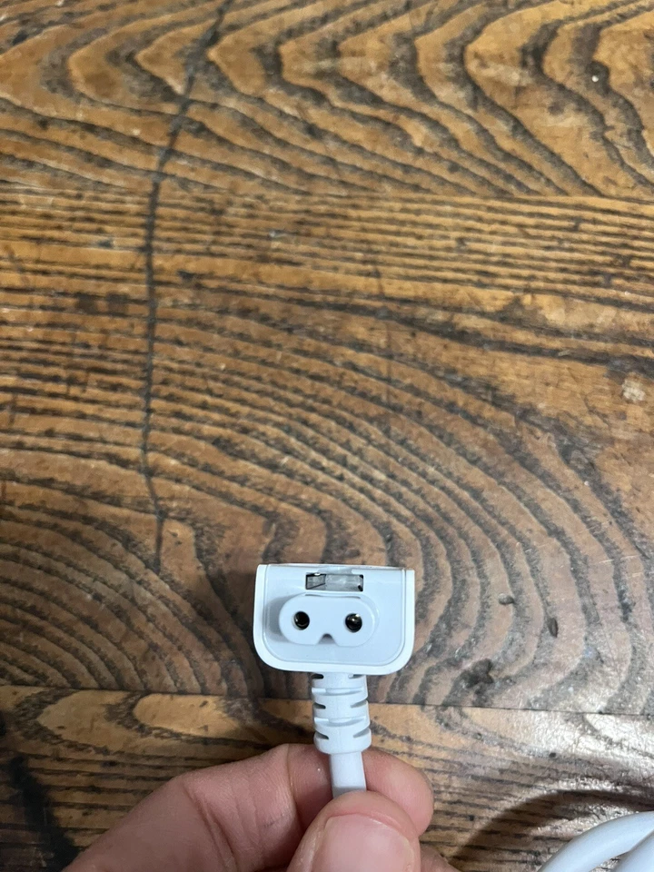 Apple MAC Macbook 6ft Power Cord Extension Plug Volex APC7Q PS204 Brand New - Image 2 of 4