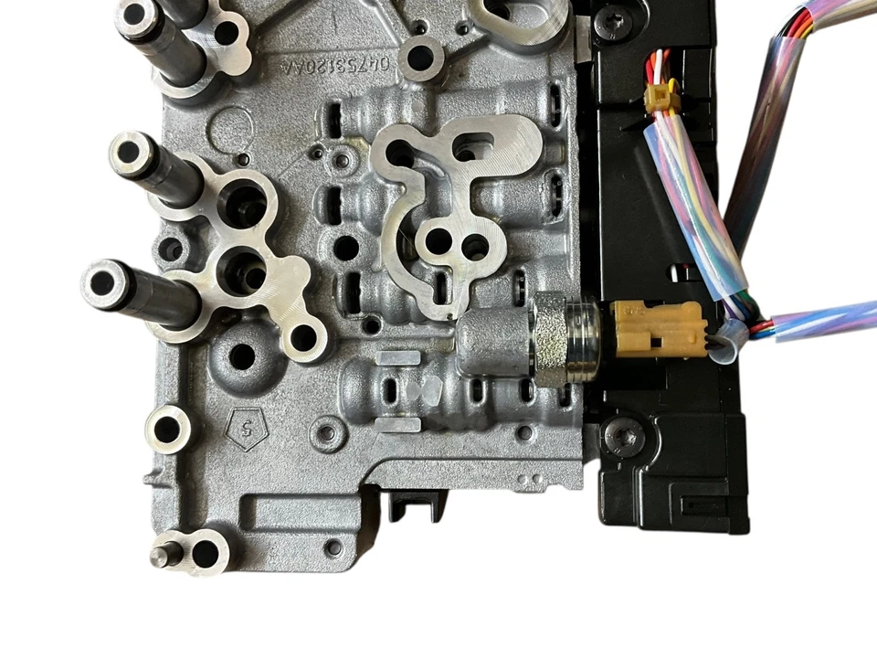 Jeep Cherokee 2016 3,2 L carrocería de válvula de transmisión AWD 4x4 Latitude 04753120AA fabricante original Foto 4 de 4