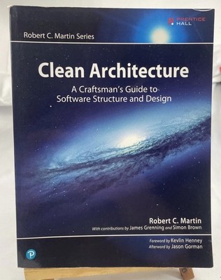 Clean Architecture : A Craftsman's Guide to Software Structure and Design Book