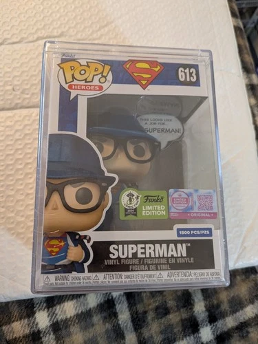 Superman (2026 Emerald City Comic Con) Funko Pop With Hard Case Pop Protector
