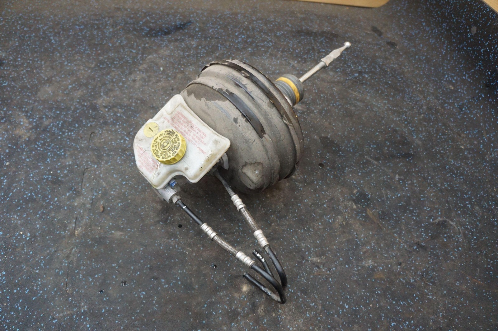 Power Brake Booster Master Cylinder Assembly OEM Audi R8 2008-15; A8 2003-2010