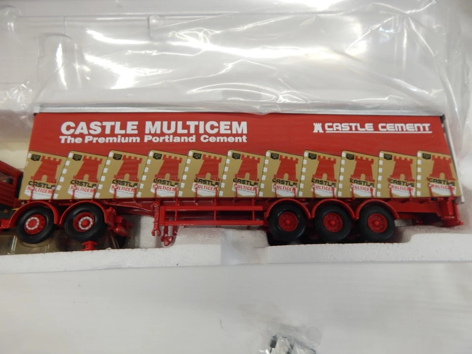 CORGI ERF CURTAINSIDE CASTLE CEMENT CC11902  BOXED 1:50 - Image 4 of 4