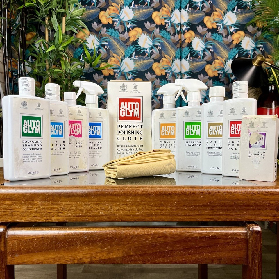 Vintage AUTOGLYM LIFESHINE CAR CLEANING KIT & CARRY CASE Chamois