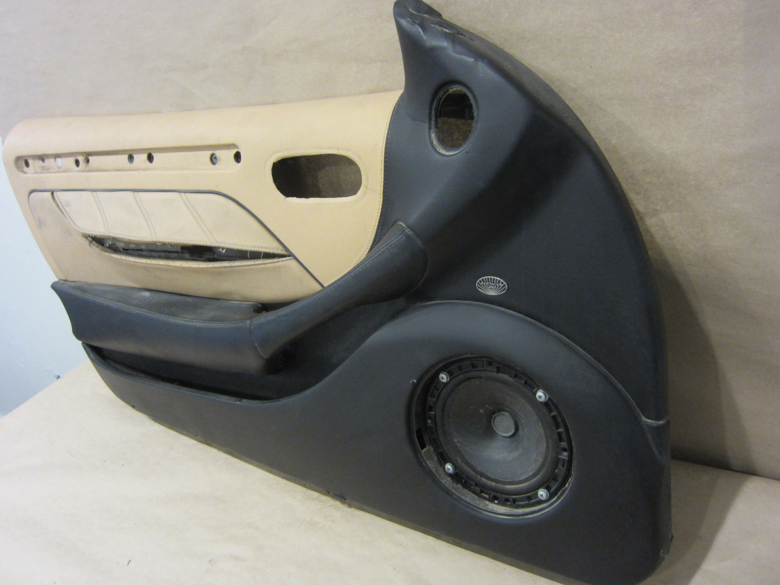 Maserati 4200 Coupe  - LH Front Interior Door Panel.Black/Tan. Part# 67247100