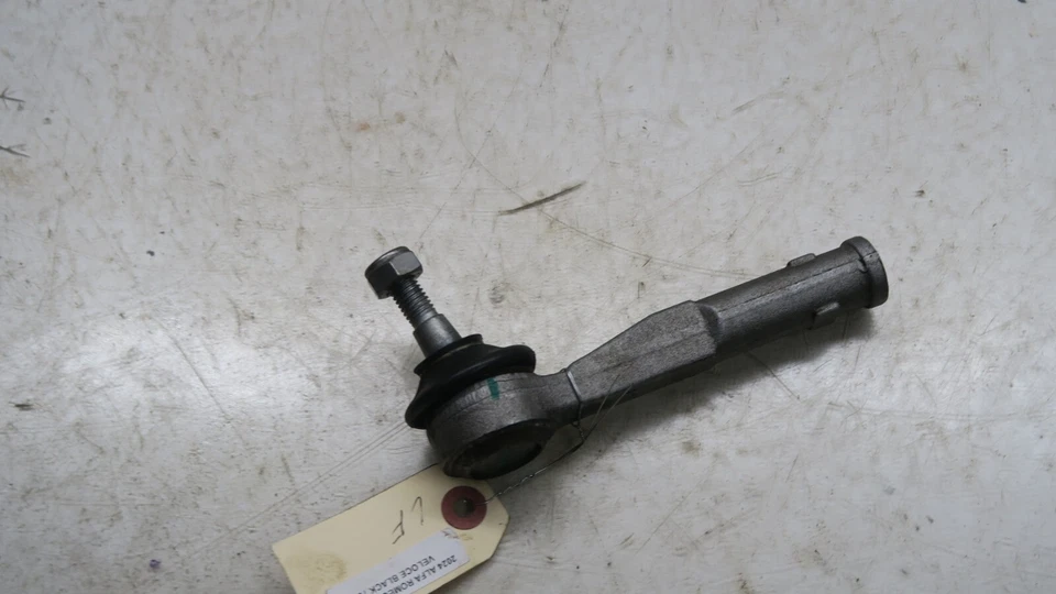 2023-2026 Alfa Romeo Tonale OEM AWD barra de amarre exterior delantera izquierda Foto 4 de 4