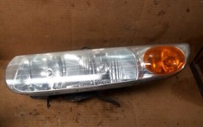 2000-2002 Saturn S-Series Driver Side Headlight 