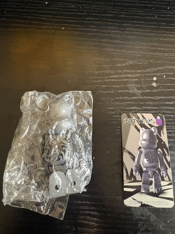 Rare 100% Medicom Bearbrick "Tribal Pattern" Series 11 