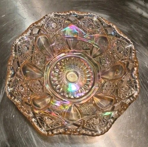 vintage LE Smith Pink Carnival Glass Heritage Fruit Bowl 8” Iridescent NO CHIPS