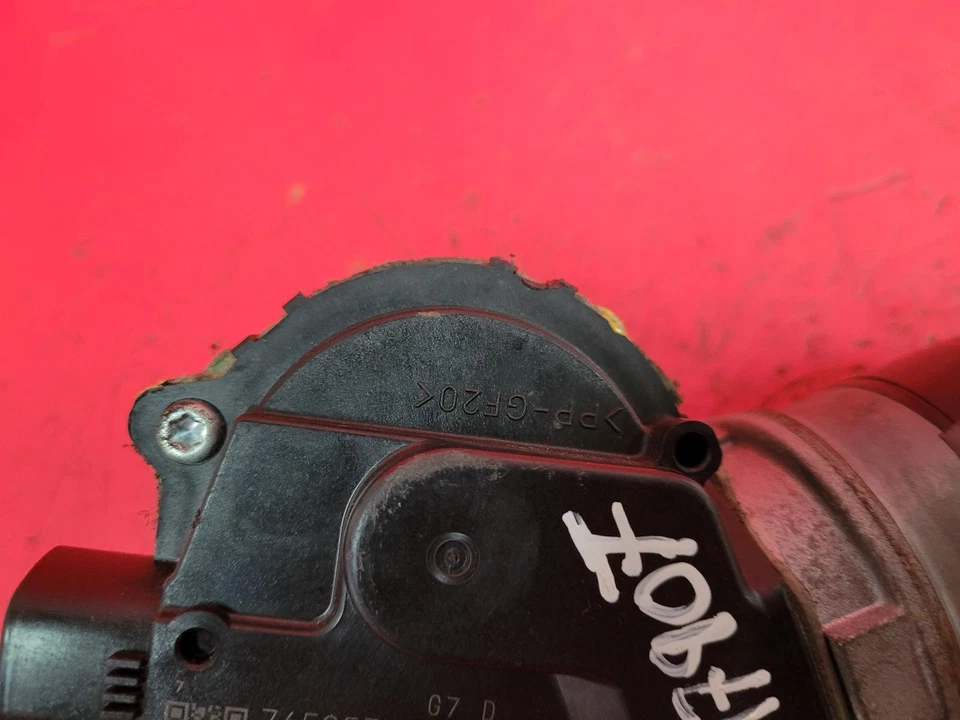 Motor limpiaparabrisas delantero Honda Insight MK2 2009 5 PUERTAS HATCHBACK 76505TM8003 Foto 4 de 4