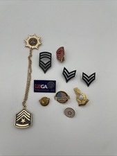 Huge Unique 10 VTG Pins Lot, Military Themed USA America-button A10
