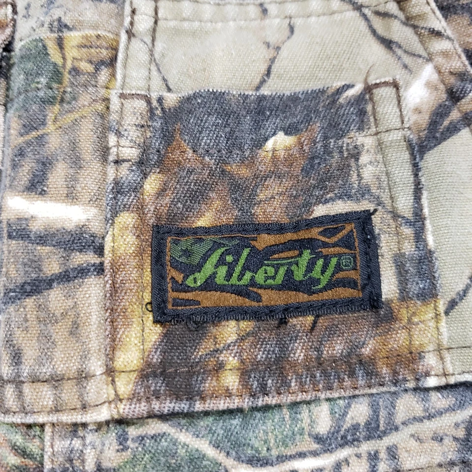 Liberty Realtree Camo Hunting Outdoor Overalls Womens 18 Reg Bib Non-Insulated - Image 3 of 4