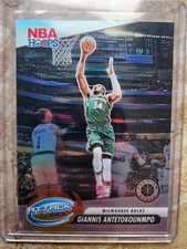 2023-24 Panini Premium Stock#2 Giannis Antetokounmpo Attack The Rack Prizm Bucks