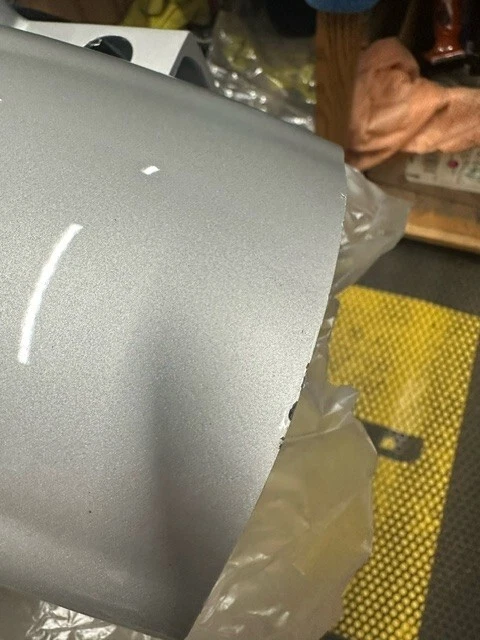 80 81 TS185 TS125 TS100 GUARDABARROS TRASERO PLATA PLÁSTICO CAPUCHA OEM 63113-48501-737 Foto 4 de 4