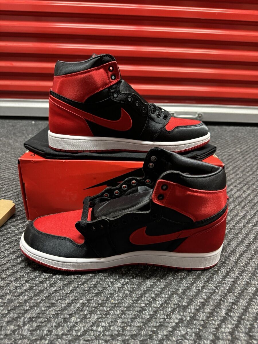 Air Jordan 1 Retro High OG Satin Bred Womens Size 11.5 Air Jordan 1 Retro High OG Satin Bred Womens Size 11.5