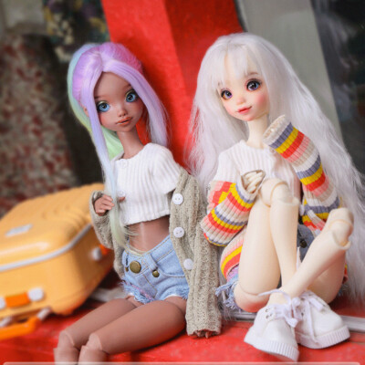 1/4 BJD Doll Supermodel Girl Ball Jointed Resin Puppe with Eyes Face Makeup Wig
