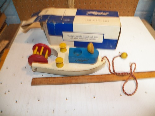Vintage 1950's PLAYSKOOL Wooden TOOT N' PULL BOAT w/ Original Box - Picture 2 of 7