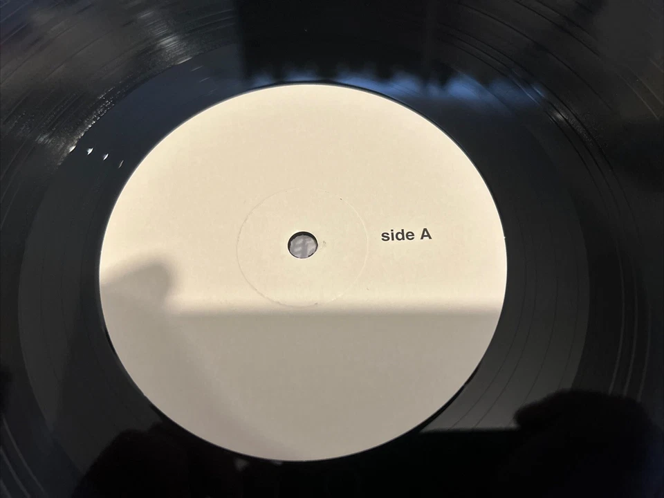 MONDO DEATH WALTZ PREDATOR 5 PREY VINYL SOUNDTRACK TEST PRESSING SARAH SCHACHNER - Image 4 of 4