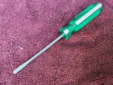 Vintage S-K Tools 71064 Green & White Handle Slotted/Flat Head Screwdriver USA