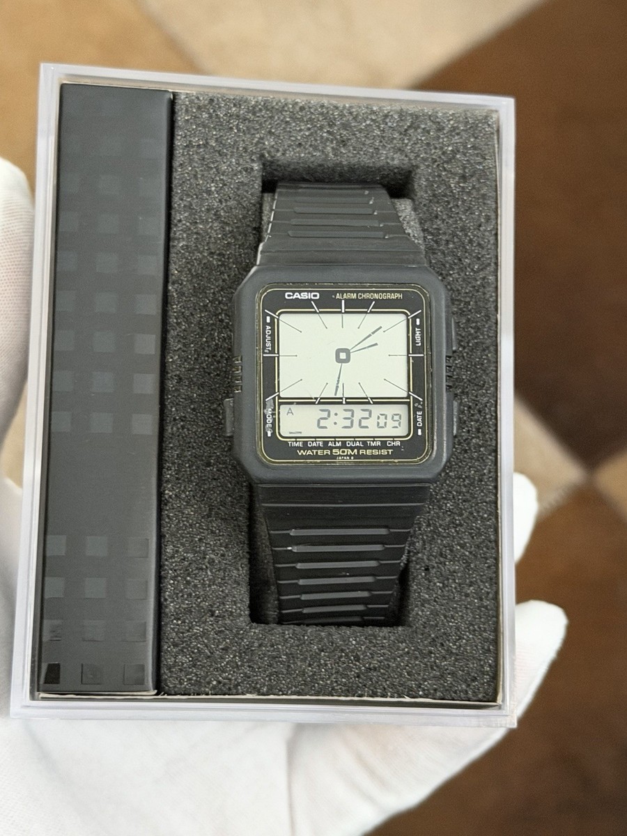 Casio AE-7W Alarm Chronograph Men's Vintage Digital Sports Watch