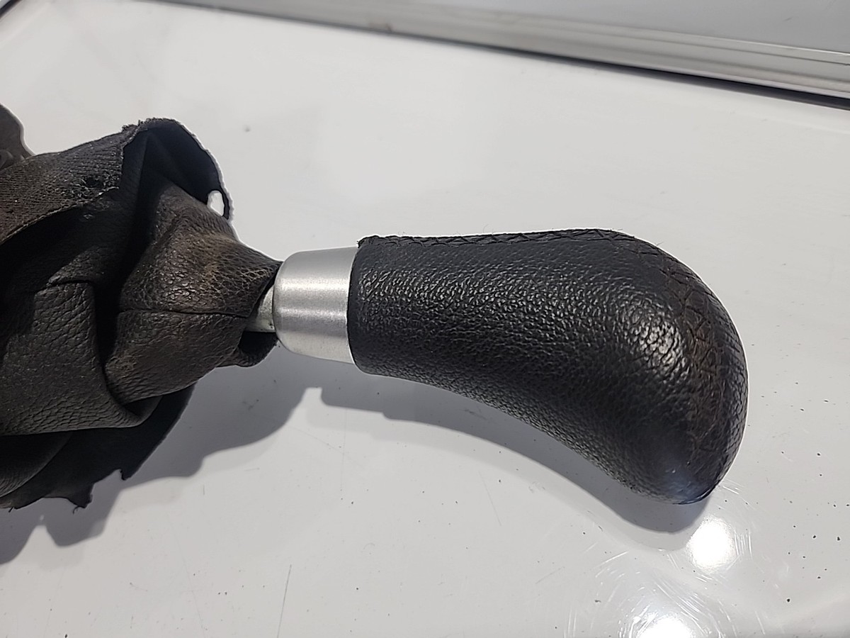 2007-2013 Mini Cooper 6 Speed Manual Shifter Assembly Base And S