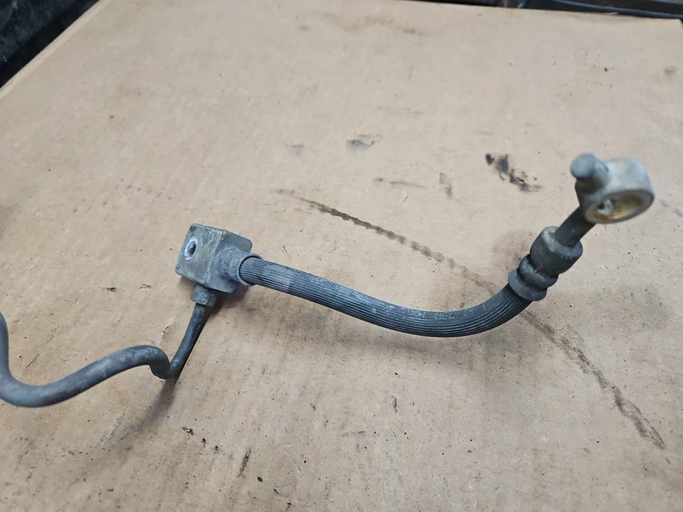 07-13 Manguera de freno delantera derecha Nissan 370z Infiniti G35 Sedán G37 46210-EG00A Foto 3 de 4