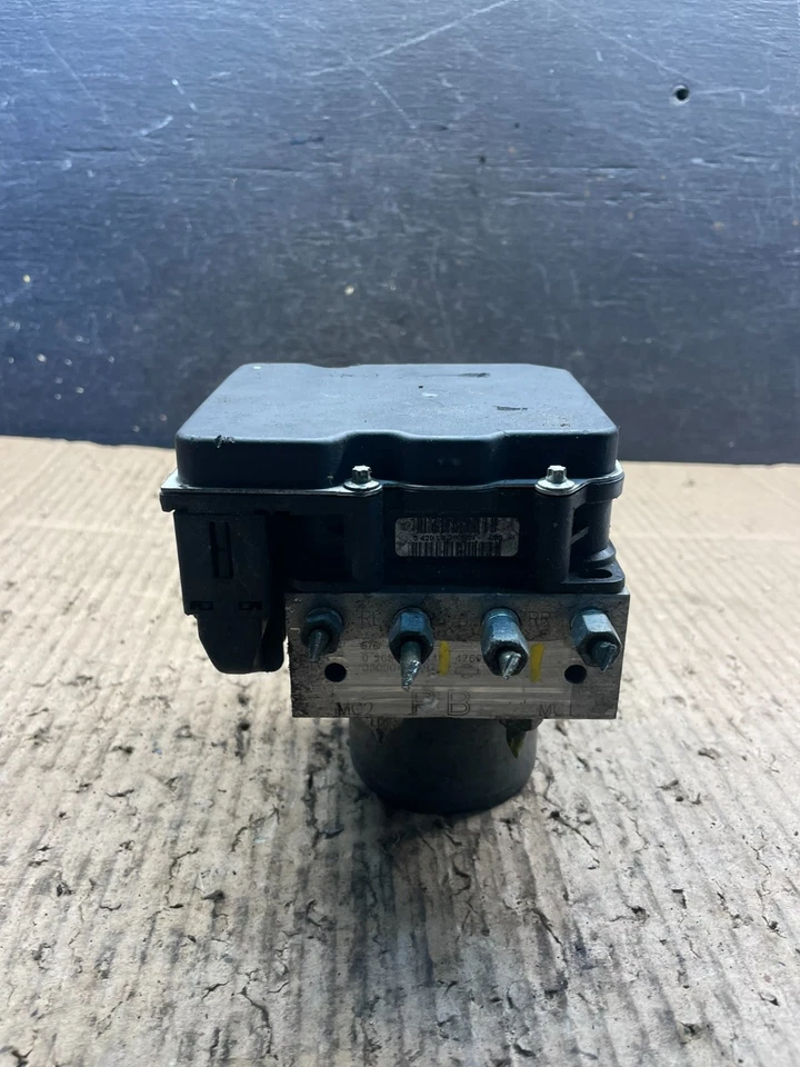 Bomba de freio antibloqueio 2009 - 2010 Infiniti M35 ABS fabricante de equipamento original S4462 DG - Imagem 3 de 4