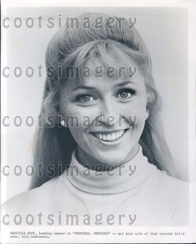 Марго Роббидің эротикалық фотосуреттері Аня қатысатын барлық орыс порно видеолары