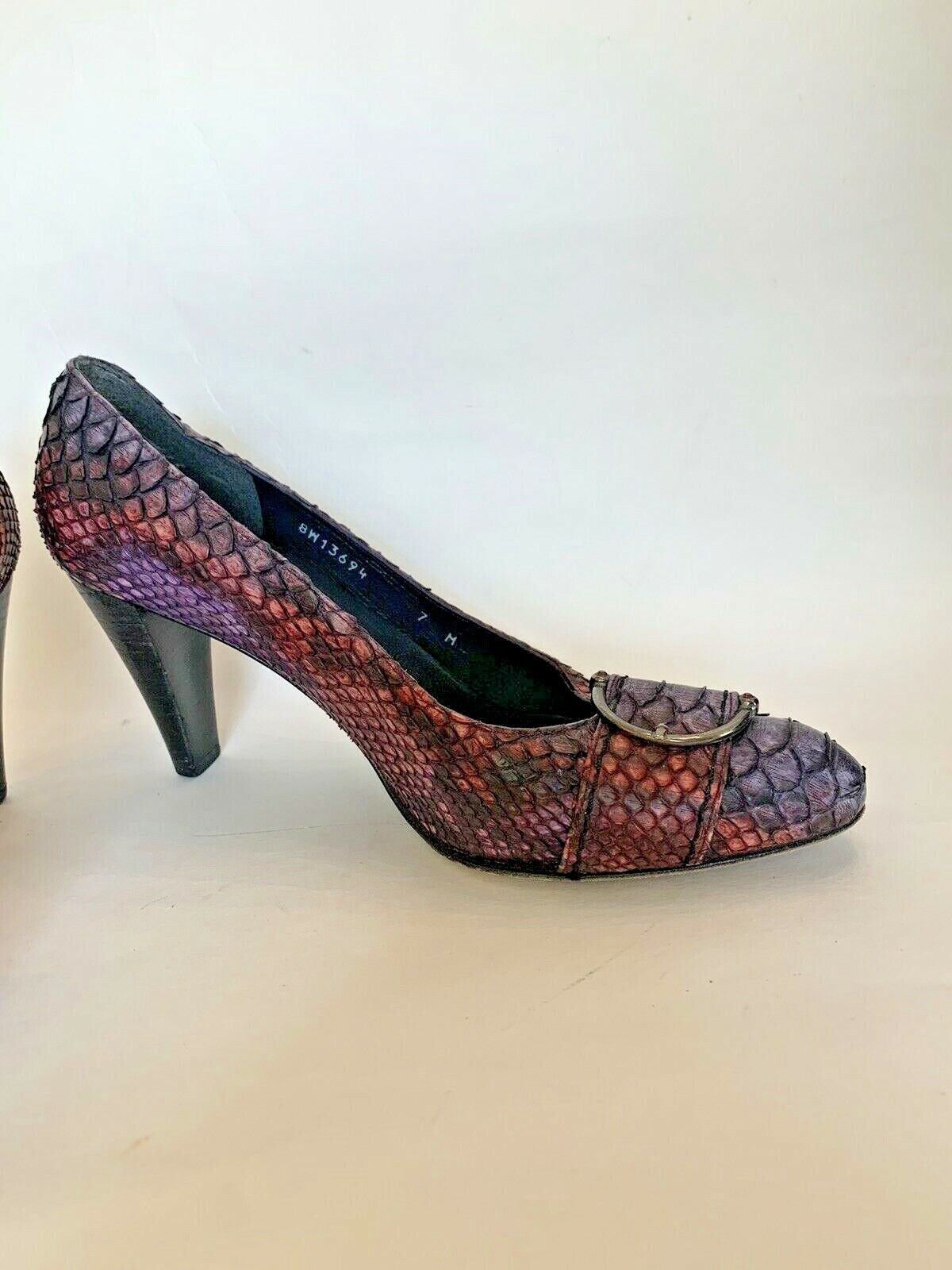Stuart Weitzman Purple Pink Python Snakeskin Heel… - image 3