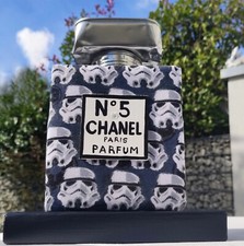 Norman Gekko   CHANEL STAR WARS N.5 (2021)   ...