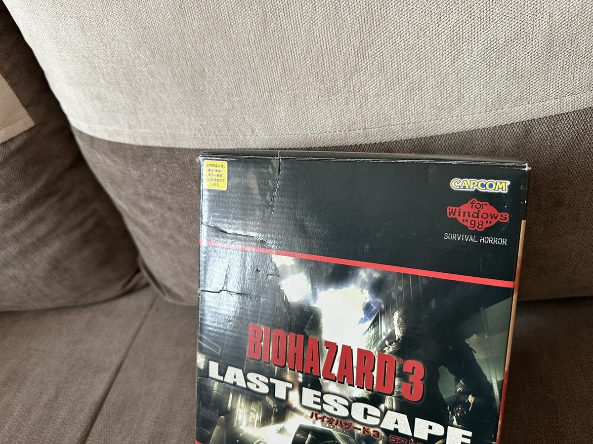 Resident Evil / Biohazard 3: Last Escape - Japanese Big Box Resident Evil / Biohazard 3: Last Escape - Japanese Big Box