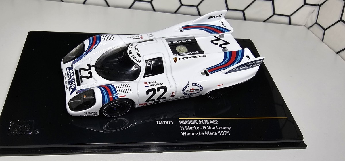 Porsche 917K Winner LM 1971 ミニカー IXO Porsche 917K Le Mans Winner 1971 Helmut Marko & Gijs van