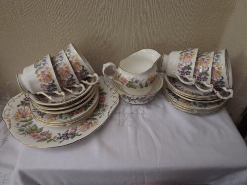 Paragon "Country Lane" 21 piece Tea Set - Porcelain china - Made in England - Picture 18 of 18